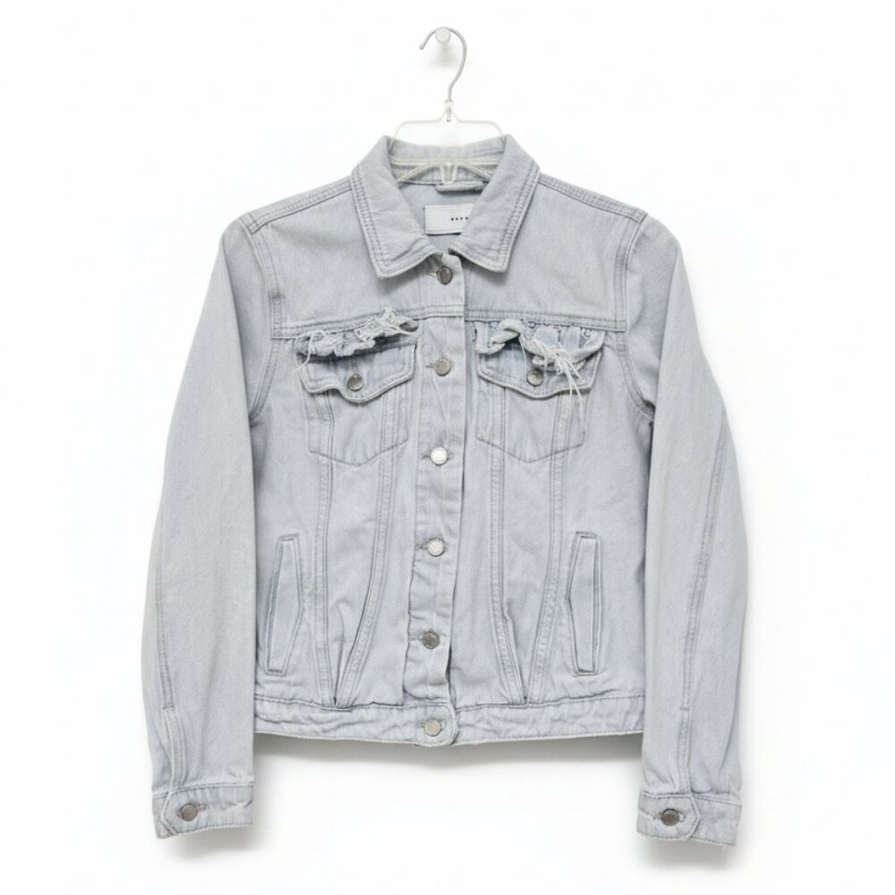 BLANK NYC* LIGHT WASH DENIM JACKET*FRAYED/RUFFLED EDGES* SIZE: YOUTH XL (14/16)